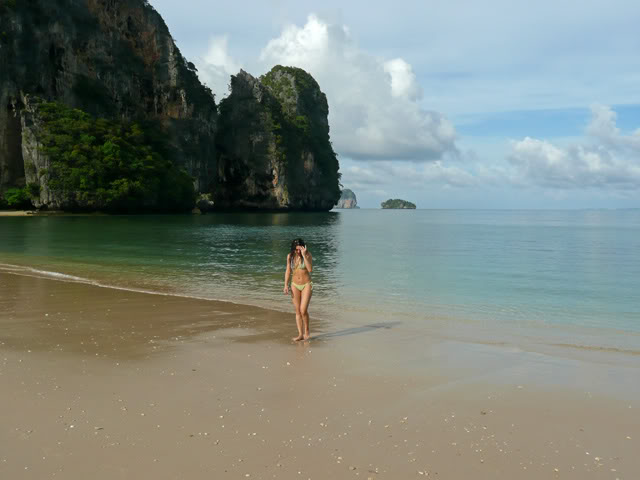 beach_girl
